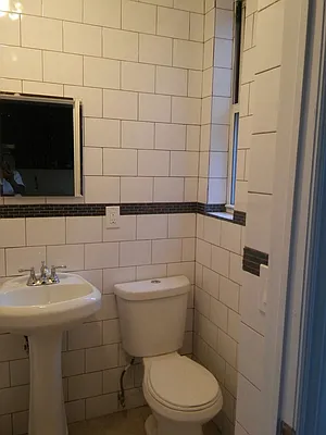 Rented by CENTERPIECE CAPITAL GROUP INC | media 5