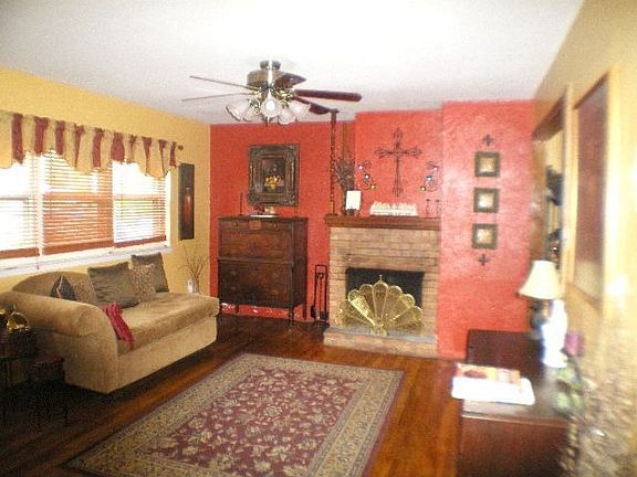 2nd image of 210 Anthony Ave