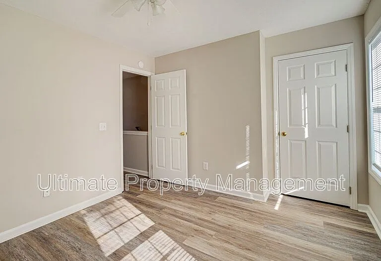 741 Sunseeker Dr — Photo 12