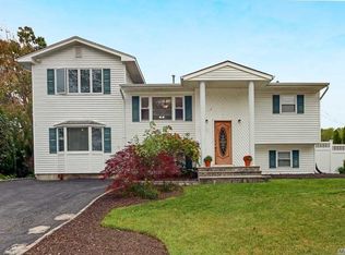 147 Stuyvesant Dr, Pt Jefferson Station, NY 11776