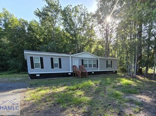 214 Frazier Dr, Riceboro, GA 31323