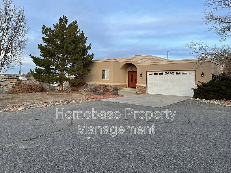 Building Photo - 1053 Road 3000