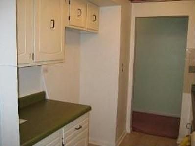 4th image of 2220 Country Club Dr APT 4