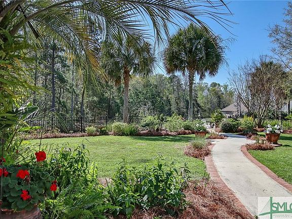 2nd image of 8 Grand Lake Cir