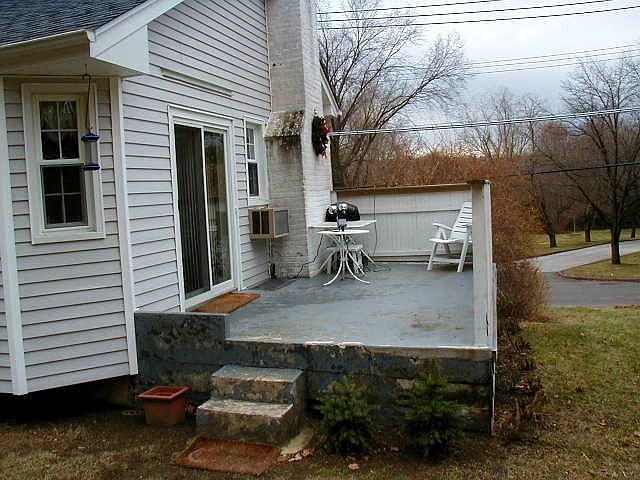2nd image of 229 Orchard St