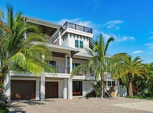 9403 Gulf Dr, Anna Maria, FL 34216