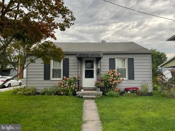 501 S Wayne St, Lewistown, PA 17044