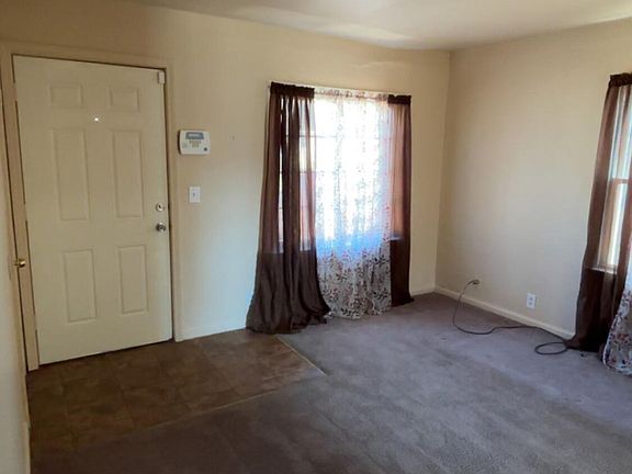 2nd image of 26327 Lehigh St