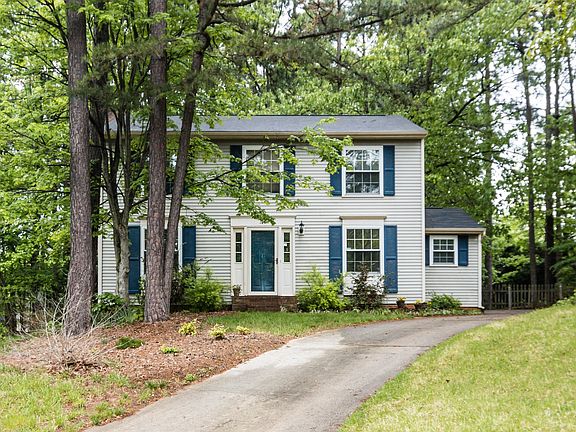 2nd image of 107 N Corncrib Ct
