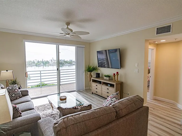 7974 Sailboat Key Blvd S #402 — Photo 24