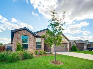 313 Delgany Trl, Fort Worth, TX 76052