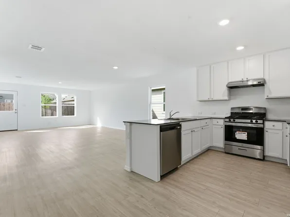7638 Nessie, San Antonio, TX 78227