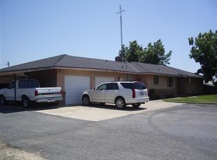 18585 W Cotton Rd, Los Banos, CA 93635