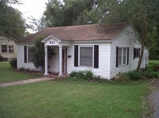 511 Olive St, Magnolia, AR 71753