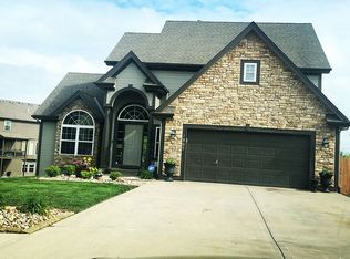 1805 NE 92nd St, Kansas City, MO 64155