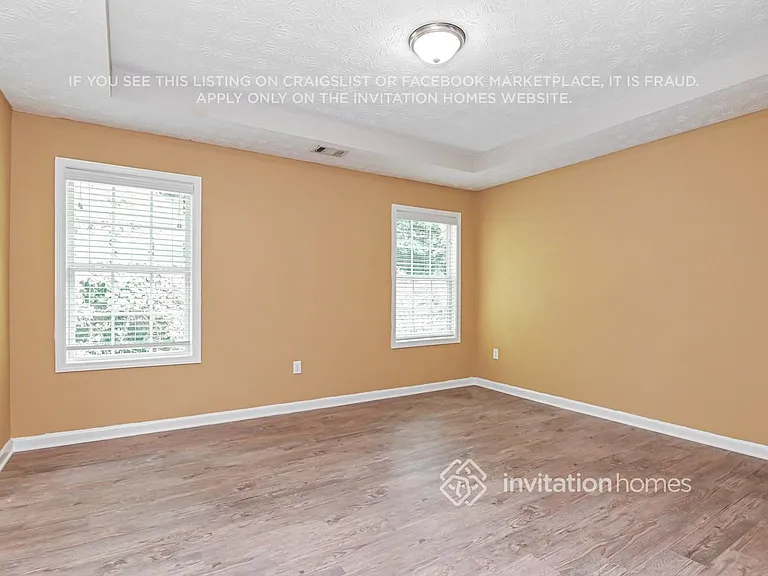552 Bridgeport Pl — Photo 11