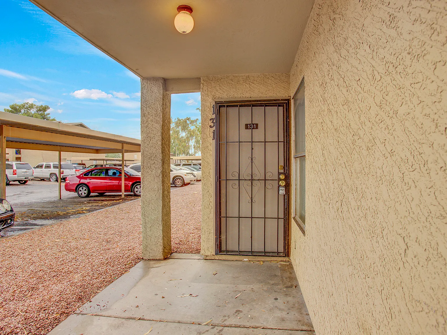 2 bed, 812 sqft, $1,200 — Photo 4