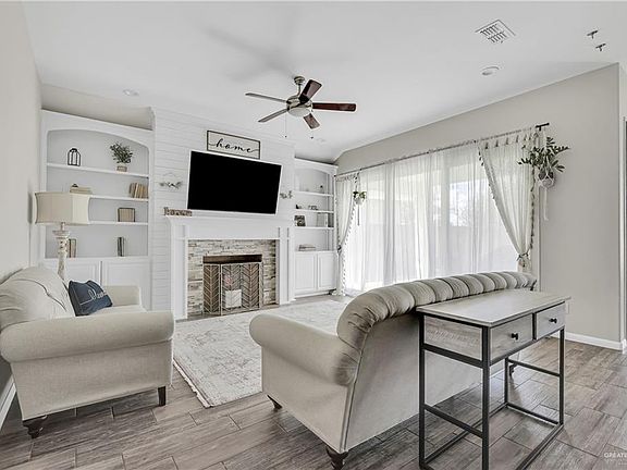 4th image of 5021 Escondido Pass