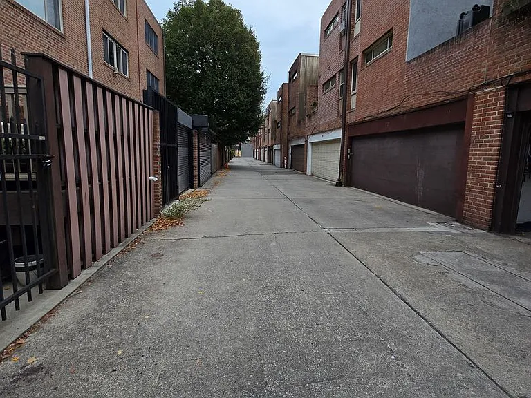 723 South St — Photo 34