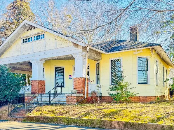 115 W Pickens St, Abbeville, SC 29620