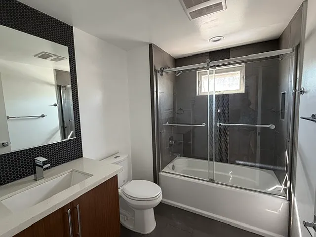 3 bed, 1691 sqft, $3,800 — Photo 4