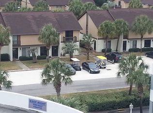 10200 Lake Shore Dr, Myrtle Beach, SC 29572