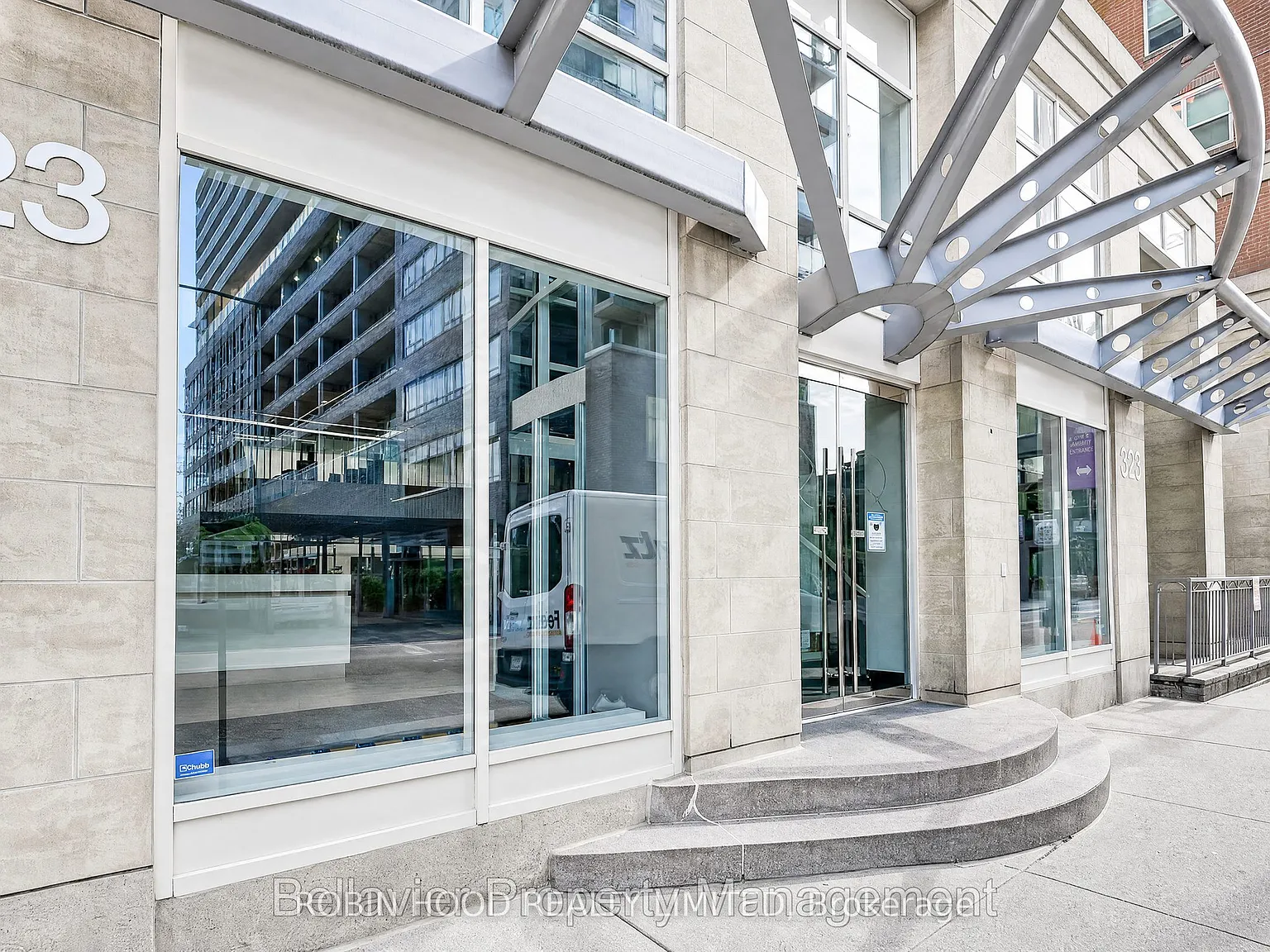 3 bed, $3,600 — Photo 2
