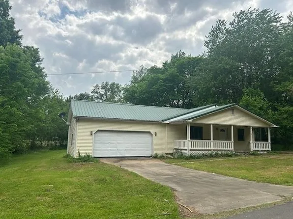 11450 Bonham St, Kevil, KY 42053