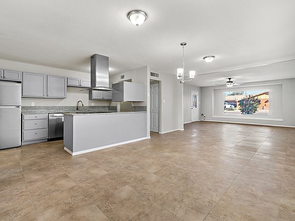 2nd image of 8315 E Glenrosa Ave