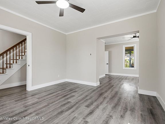 4th image of 154 Foxhall Avenue