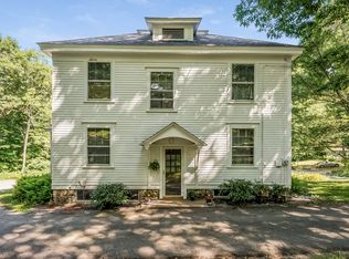 19 Red Gate Ln, Meredith, NH 03253