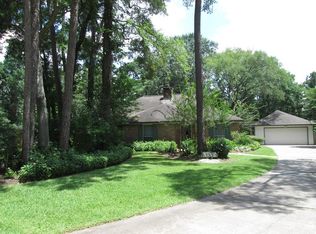 9 Meadowfair Ct, Spring, TX 77381