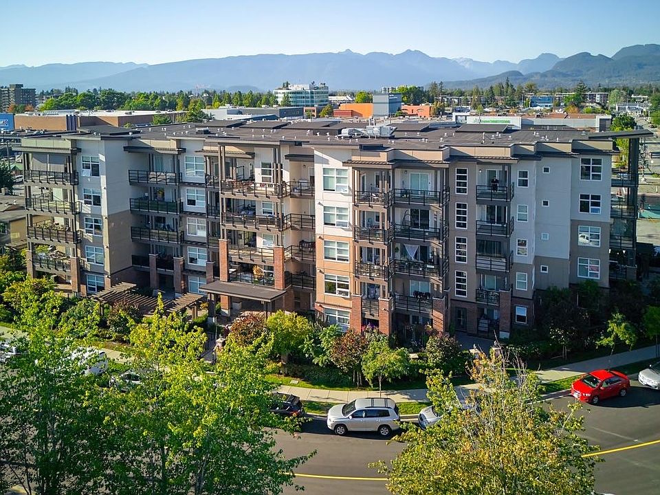 1st image of 22577 Royal Cres #305