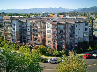 22577 Royal Cres #305, Maple Ridge, BC V2X2M2