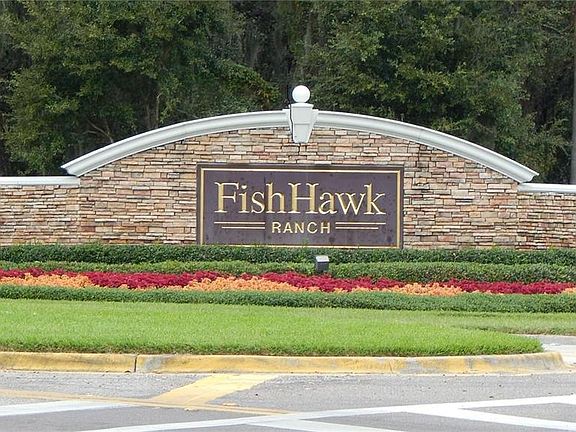 3rd image of 5925 Sandhill Ridge Dr