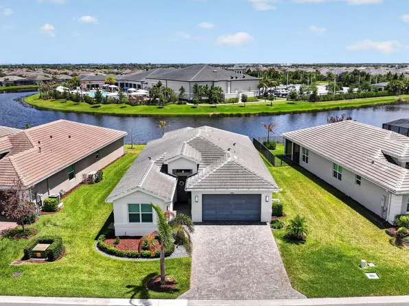 11869 SW Poseidon Way, Port St Lucie, FL 34987