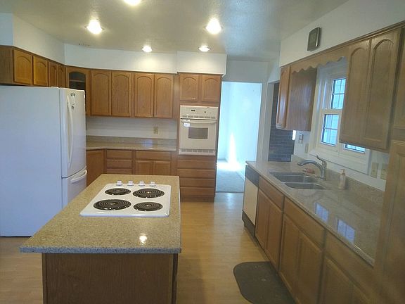 kitchen-from eating area