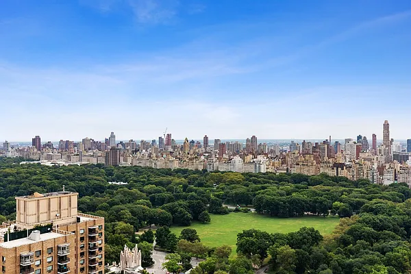 Rented by Corcoran | media 15