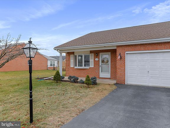 2nd image of 139 Buttercup Dr