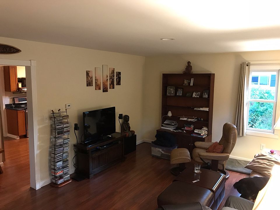 107 Killarney Dr, Burlington, VT 05408 Zillow