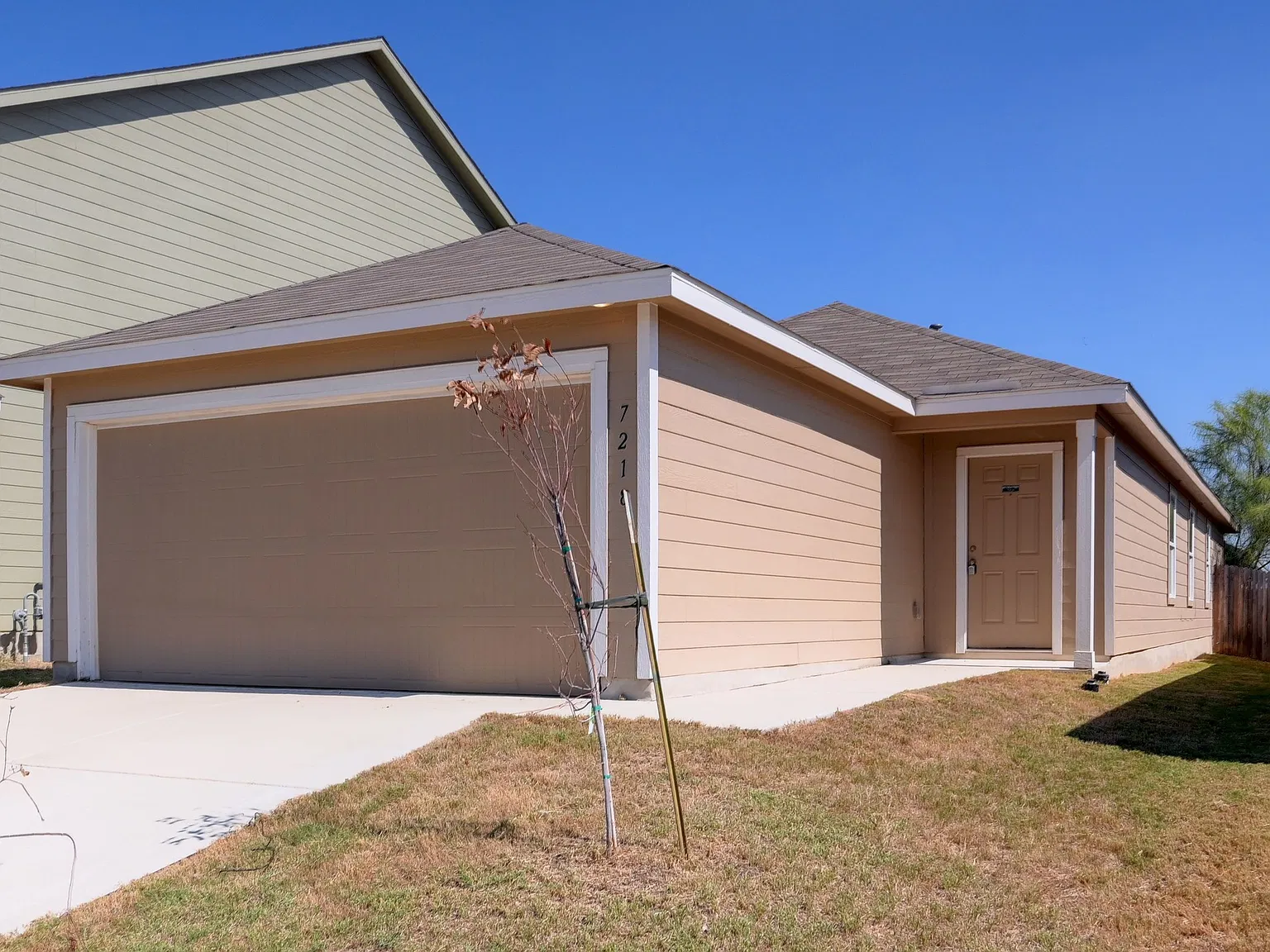 4 bed, 1500 sqft, $1,495 — Photo 3