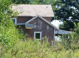 11359 Fleming Rd, Garden Prairie, IL 61038