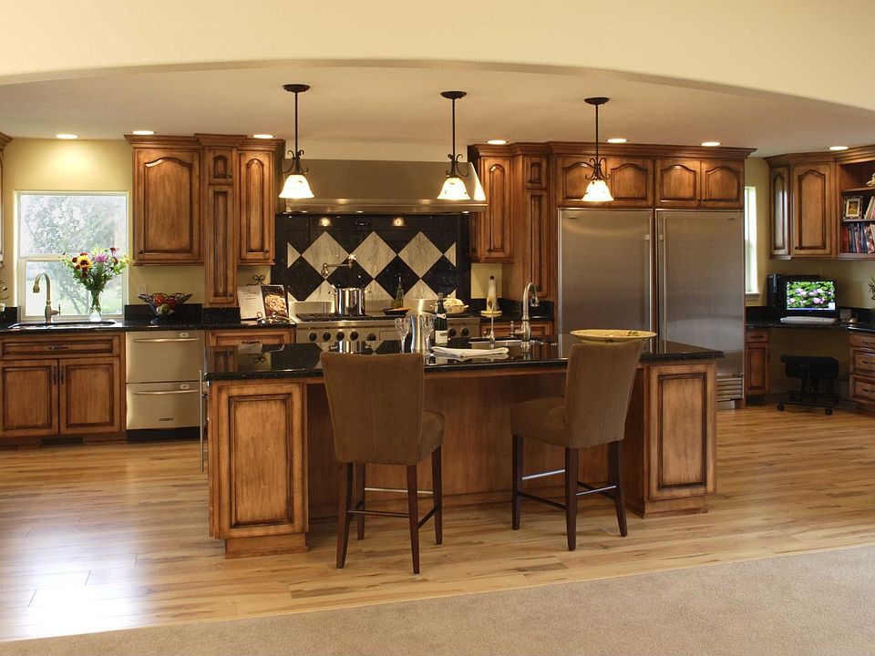 Custom Gourmet Kitchen