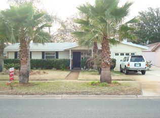 1936 10th St N, Jacksonville Beach, FL 32250