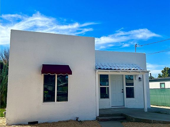 2nd image of 3581 Eucalyptus Ave