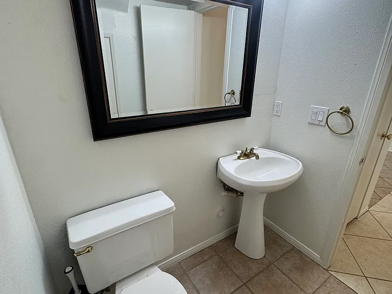 12340 Daisy Ct — Photo 7
