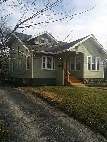 17727 Highland Ave photo 1