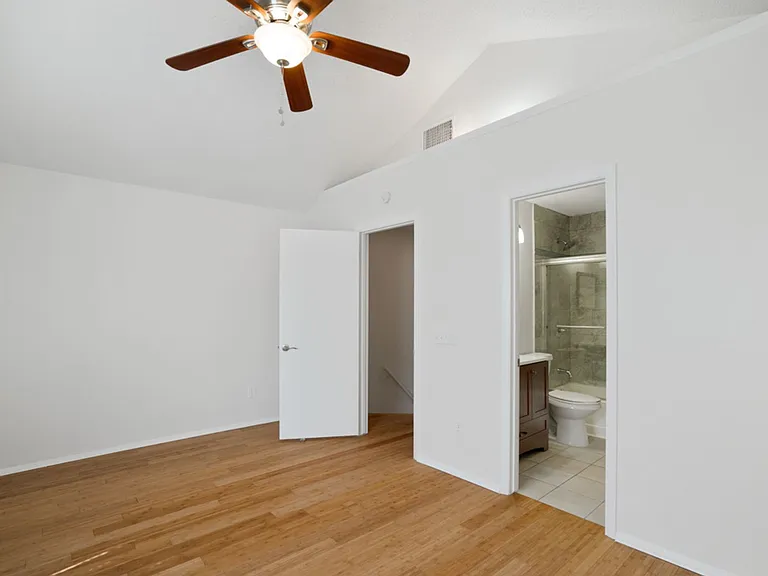 11901 Swearingen Dr #80O — Photo 12