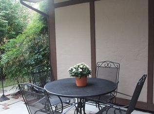 151 Grandcove Ln, Oak Ridge, TN 37830