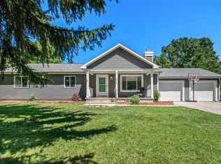 3219 S Sunset Dr, Bridgman, MI 49106